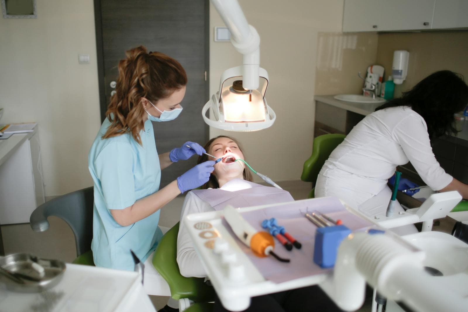 Clínica dental autoempleo: por qué 400.000€ no bastan