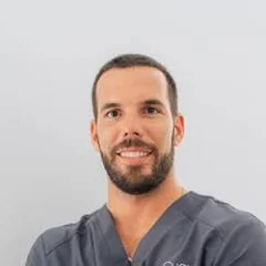 Dr. Carles Presegué