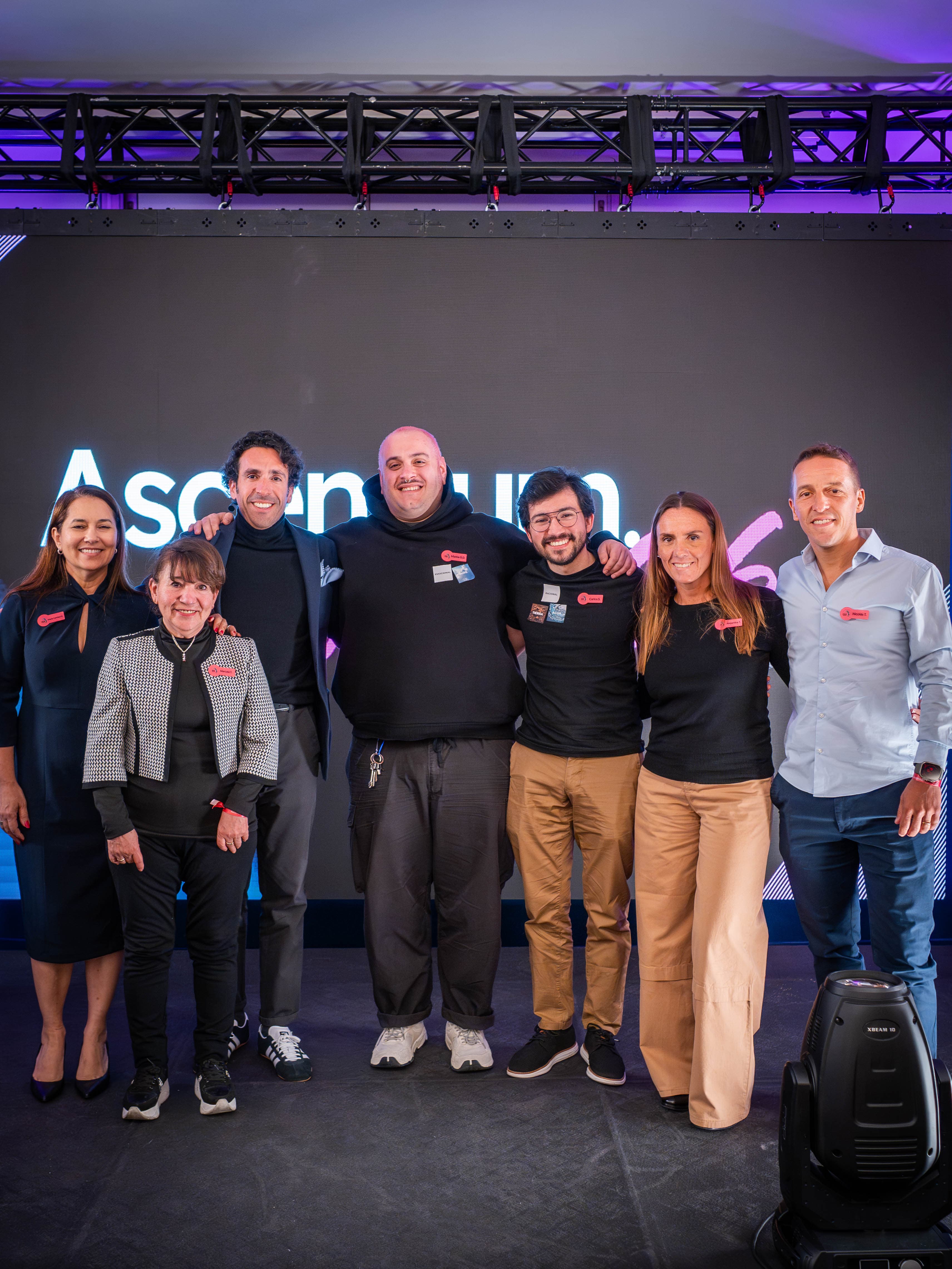 Asistentes del Summit, conversación