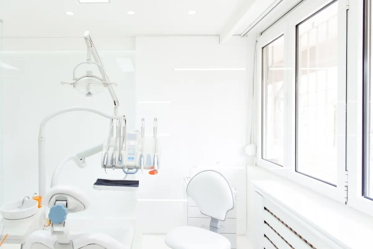 Soluciones efectivas a problemas diarios en tu clínica dental