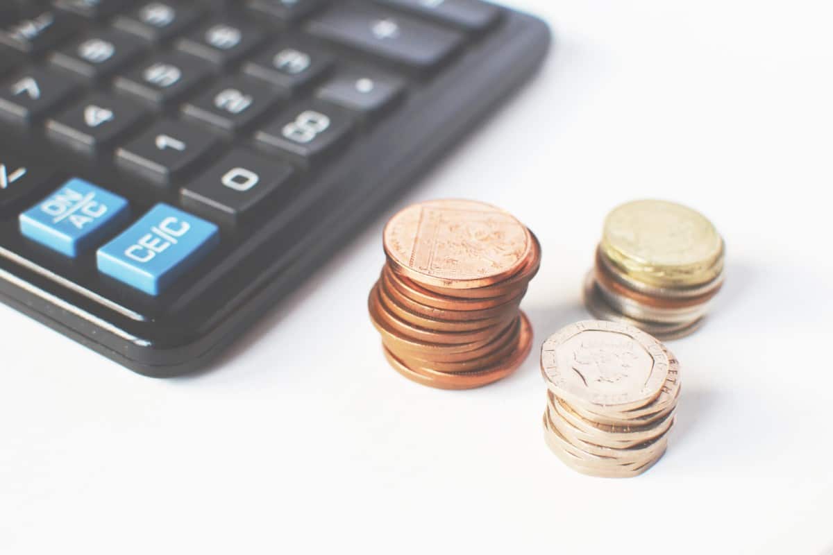 Cómo establecen sus precios las clínicas dentales