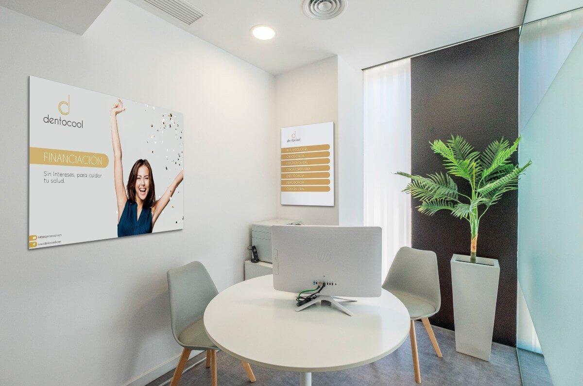 Diseño de carteles para clínicas